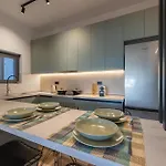 Hot Tub - 5 Min To Beaches - Netflix - Full Kitchen アパート *